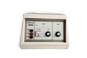 Wirówka laboratoryjna MPW-220